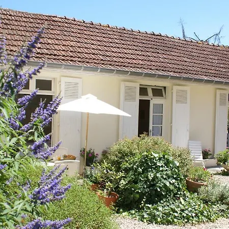 Apartmán Appartements Elena Salies-de-Béarn